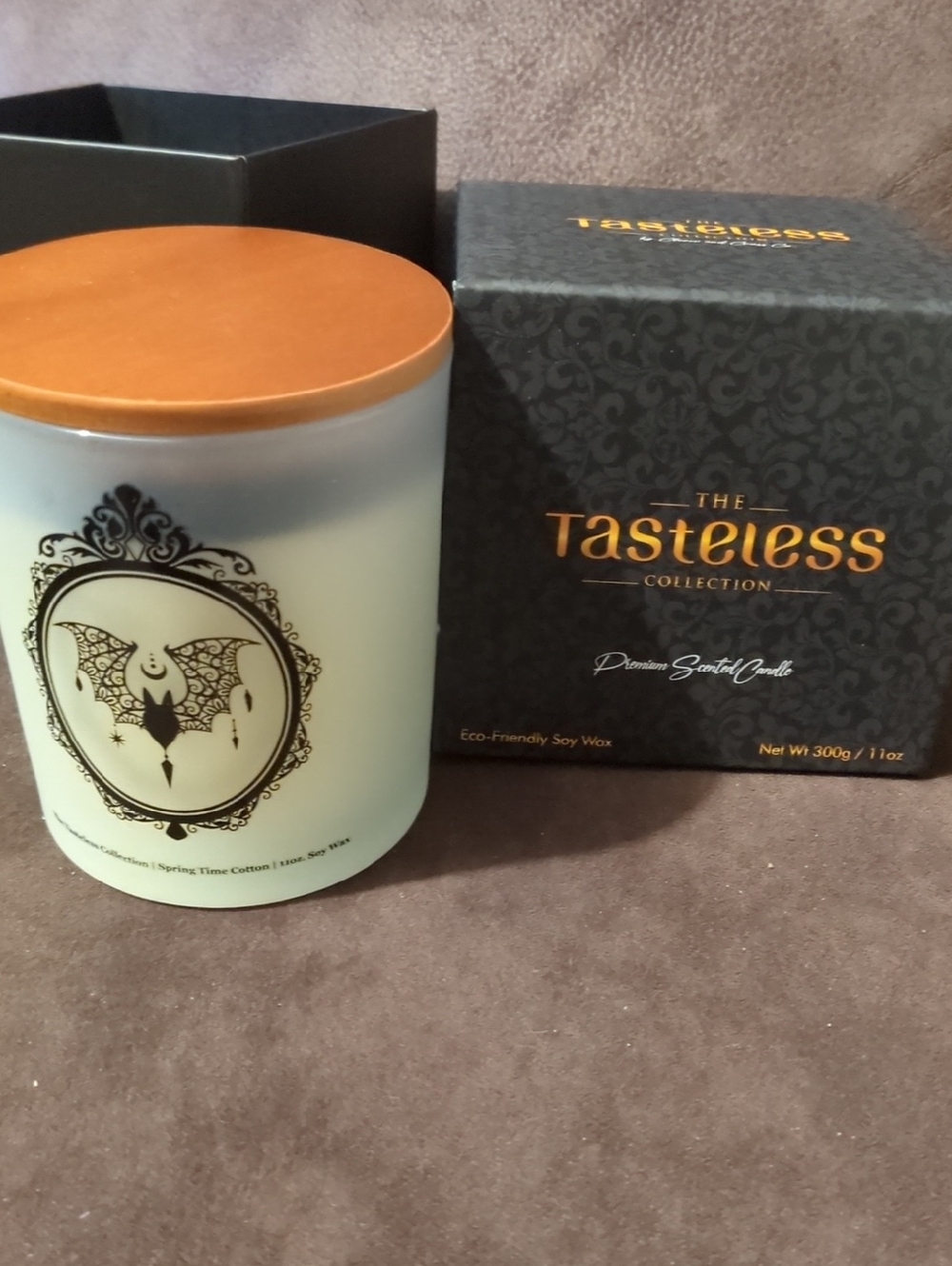 The Tasteless Collection Gothic Bat Candle - Picture 4 of 5